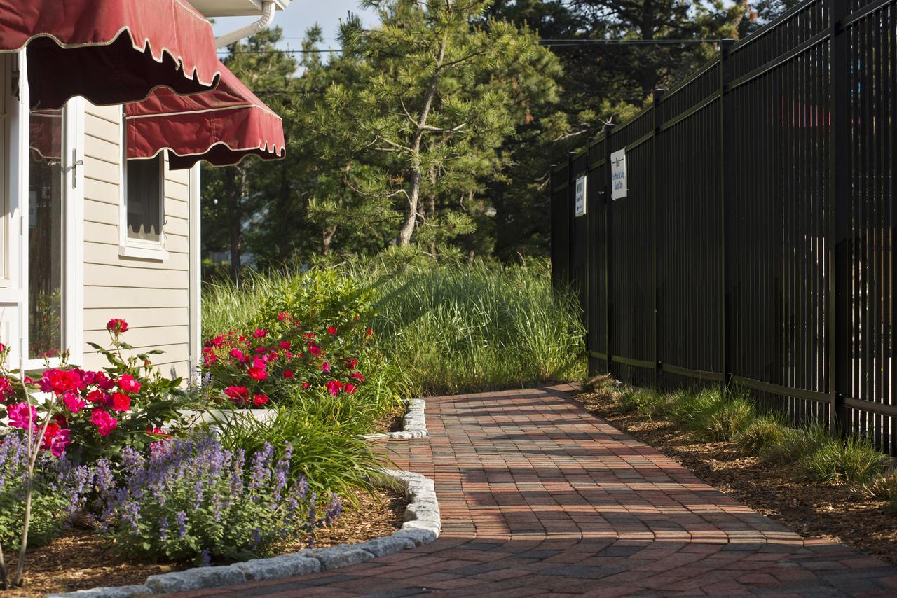 Wellfleet Motel & Lodge Exterior photo