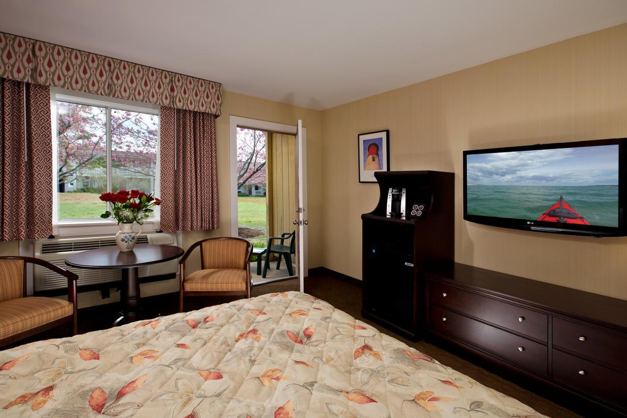 Wellfleet Motel & Lodge Exterior photo