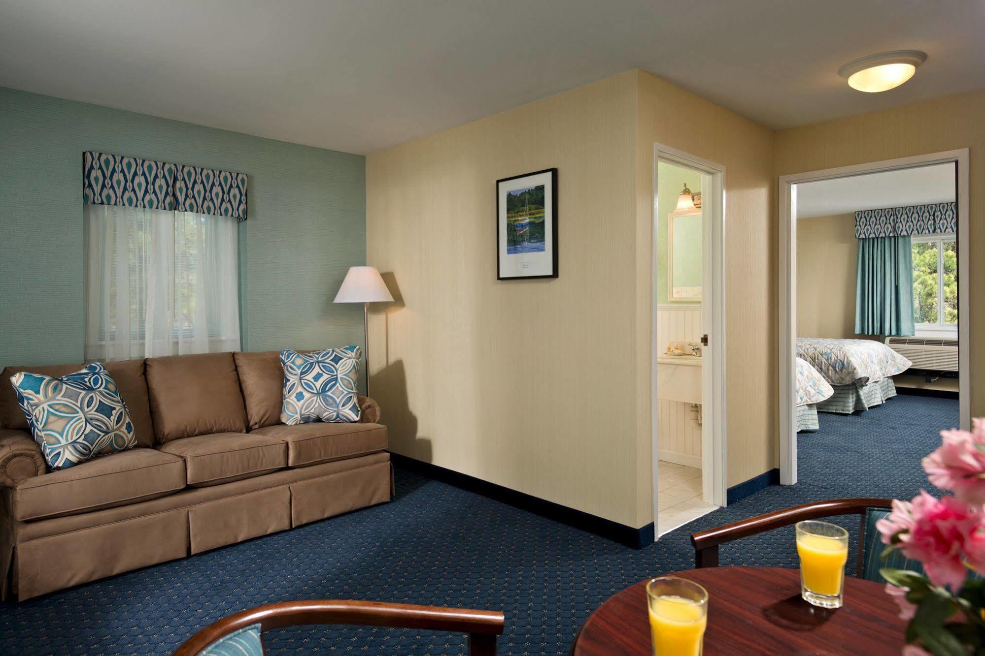 Wellfleet Motel & Lodge Exterior photo