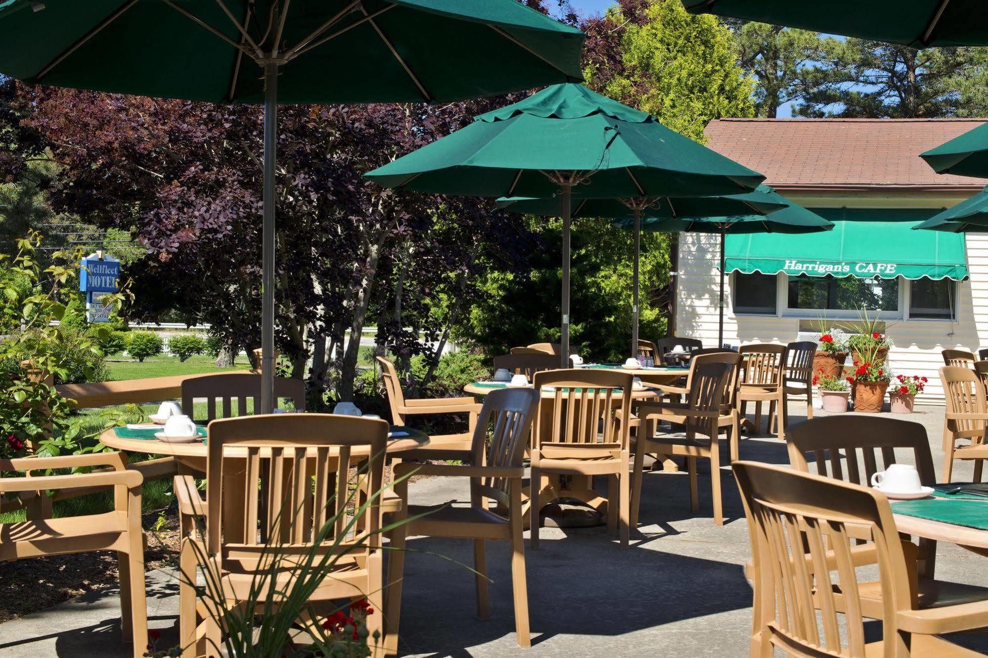 Wellfleet Motel & Lodge Exterior photo